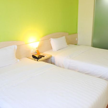 7Days Inn Shantou Jin Yuan Road Exterior photo